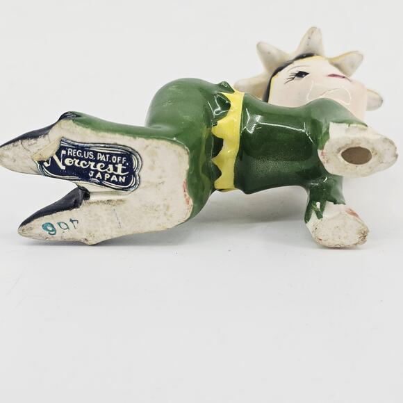 Vintage 1950's Norcrest pixie elf fairy Green Outfit porcelain Japan *READ* - Picture 5 of 9